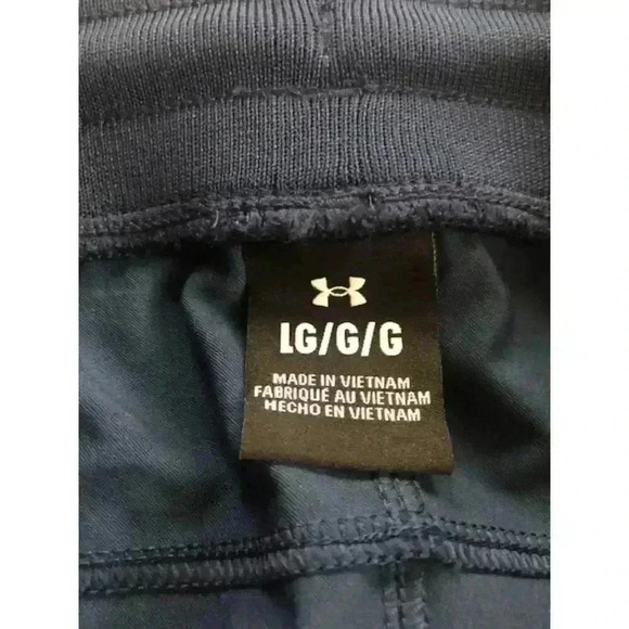 Under Armor Shorts Sz L***NOT AVAILABLE*** - Picture 4 of 4